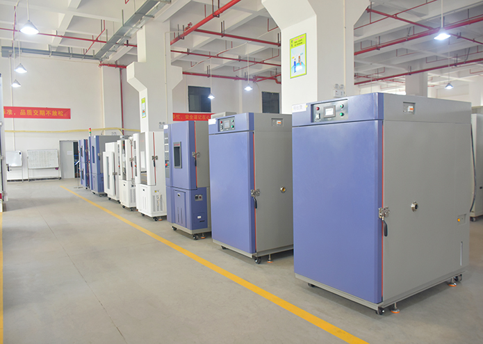 正確給高低溫試驗箱壓縮機換機油的方法(圖1) 正確給高低溫試驗箱壓縮機換機油的方法(圖1)